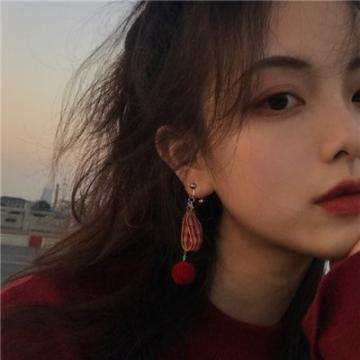 Vishay采用行业标准SOT-227封装...